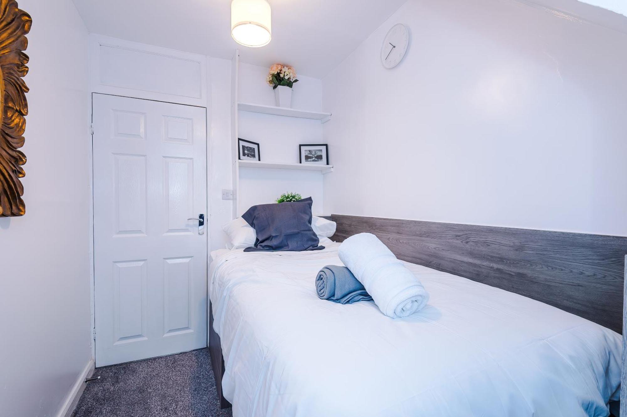 Comfort Place - 3 Bedroom House In Chester - Sleeps 6 المظهر الخارجي الصورة